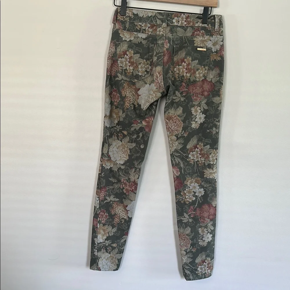 Zara Green Floral Pants - Picture 5 of 5
